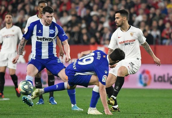 Nhận định soi kèo Deportivo Alaves vs Sevilla lúc 03h00 ngày 18/12/2025