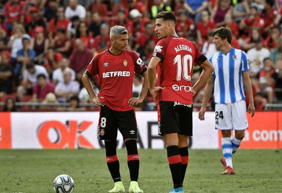 Nhận định soi kèo Deportivo La Coruna vs Mallorca lúc 01h00 ngày 17/12/2025